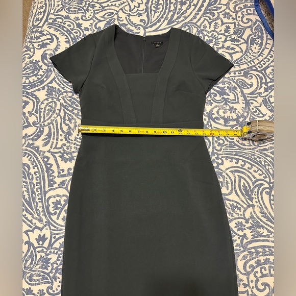 Ann Taylor Doubleweave Sheath Dress - Winter Lake Navy Size 2 - Picture 7 of 7